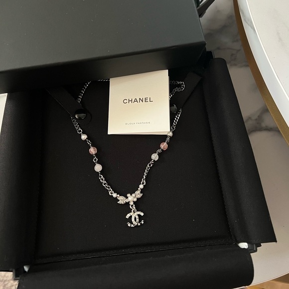 Chanel Pearl and Crystal CC Necklace - Picture 1 of 6